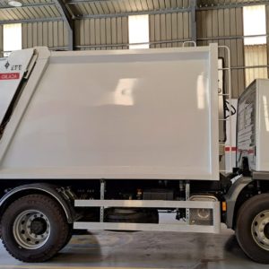 EFE refuse collection compactor mounted on Mercedes-Benz chassis delivered to Muab Municipality.