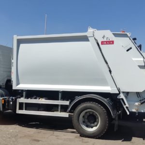 EFE refuse collection compactor mounted on Mercedes-Benz chassis delivered to Rehab Municipality.